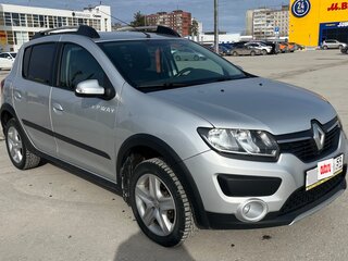 2016 Renault Sandero Stepway II, серебристый, 1150000 рублей, вид 1