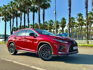 2021 Lexus RX 300 IV Рестайлинг, красный, 5800000 рублей, вид 1