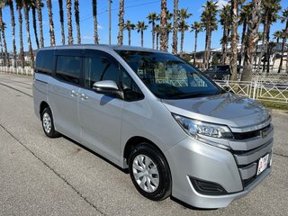 2020 Toyota Noah III (R80) Рестайлинг, серый, 2350000 рублей, вид 5