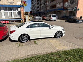 2014 Mercedes-Benz CLA 200 I (C117, X117), белый, 1700000 рублей, вид 3
