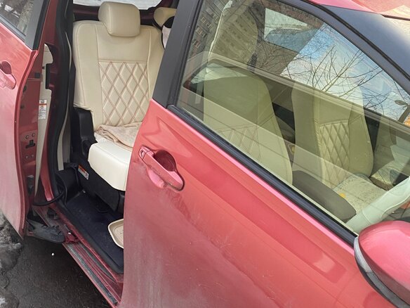 2018 Toyota Sienta II, красный, 1780000 рублей - вид 9