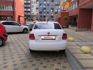 2013 Volkswagen Polo V, белый, 850000 рублей, вид 4