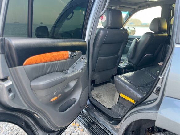 2005 Lexus GX 470 I, серый, 2600000 рублей - вид 35