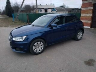 2015 Audi A1 I (8X) Рестайлинг, синий, 1090000 рублей, вид 4