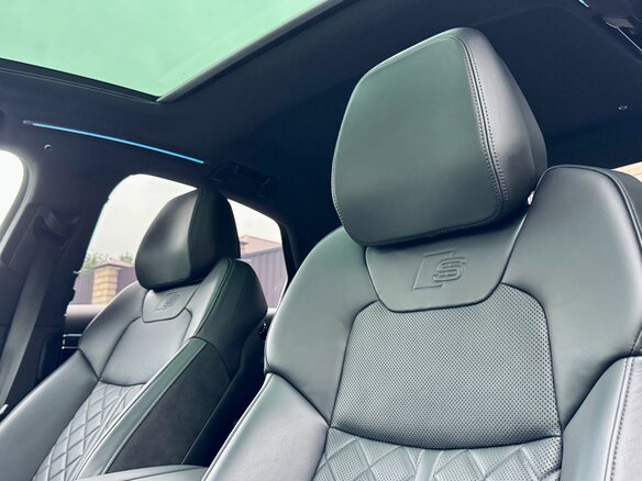 2020 Audi S8 IV (D5), синий, 9590000 рублей - вид 20