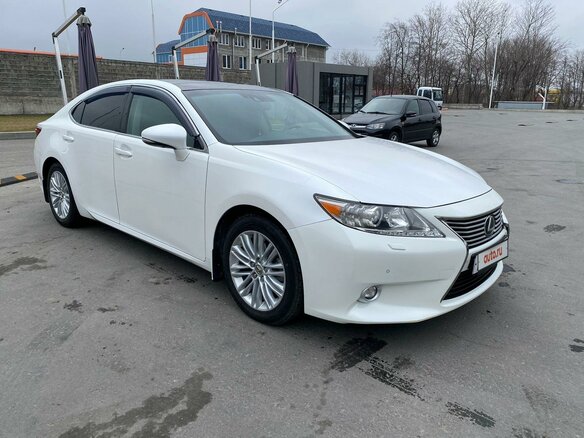 2013 Lexus ES 250 VI, белый, 2150000 рублей - вид 2