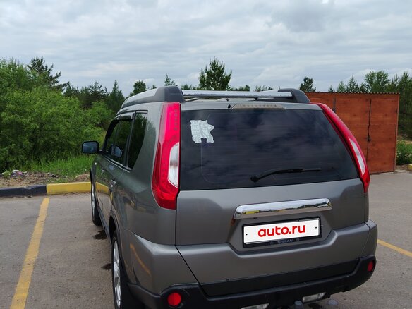 2011 Nissan X-Trail II Рестайлинг, серый, 1400000 рублей - вид 5