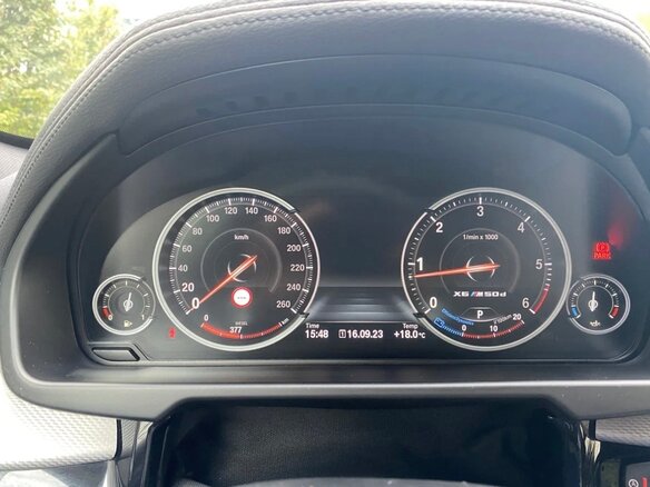 2019 BMW X6 30d II (F16), чёрный, 5000000 рублей - вид 4