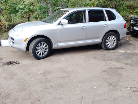 2004 Porsche Cayenne I (955), серебристый, 1000000 рублей - вид 4