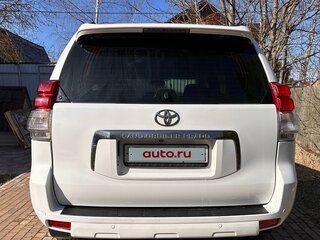 2012 Toyota Land Cruiser Prado 150 Series, белый, 3510000 рублей, вид 3