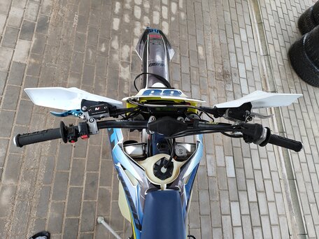 2020 Husqvarna TE 300, белый, 600000 рублей, вид 4