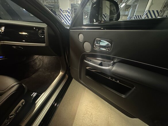 2018 Rolls-Royce Ghost I Рестайлинг (Series II), чёрный, 18000000 рублей - вид 12