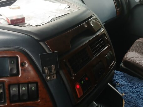 2001 DAF 95XF, белый, 1150000 рублей, вид 5