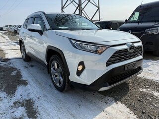 2019 Toyota RAV4 V (XA50), белый, 3690000 рублей, вид 3