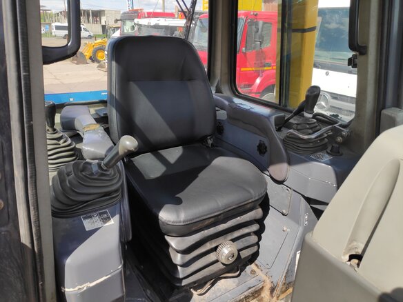 2008 Komatsu D65, жёлтый - вид 13