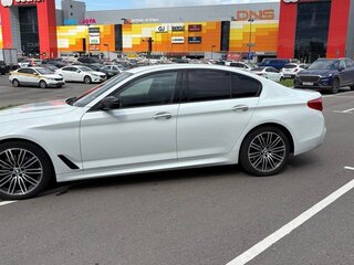 2018 BMW 5 серии 530d xDrive VII (G30/G31/G38), белый, 3700000 рублей, вид 4