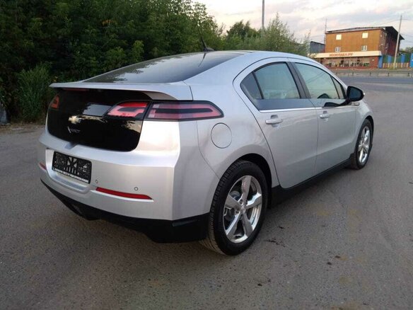 2012 Chevrolet Volt I, серебристый - вид 4