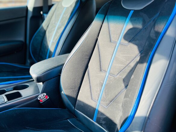 2019 Kia Optima IV Рестайлинг, синий, 2100000 рублей - вид 6