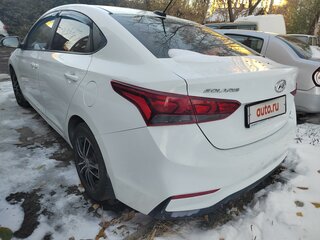 2020 Hyundai Solaris II, белый, 900000 рублей, вид 5