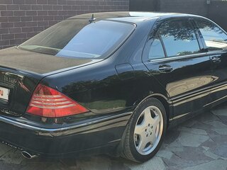 2002 Mercedes-Benz S-Класс 600 Long IV (W220) Рестайлинг, чёрный, 1200000 рублей, вид 3