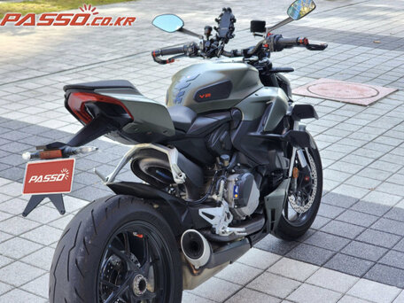 2025 Ducati Streetfighter V2, зелёный, 1650000 рублей, вид 3