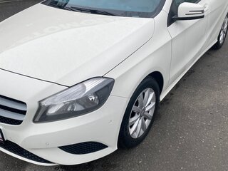 2014 Mercedes-Benz A-Класс 180 III (W176), белый, 1405000 рублей, вид 1