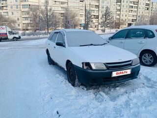 2001 Nissan AD II, белый, 180000 рублей, вид 1