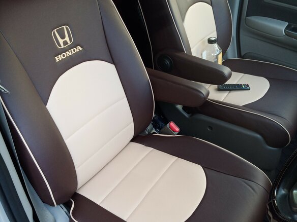 2015 Honda Stepwgn V, серебристый, 3600000 рублей - вид 13