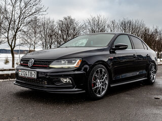 2017 Volkswagen Jetta GLI VI Рестайлинг, чёрный, 1859416 рублей, вид 1