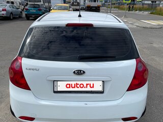 2009 Kia Ceed I, белый, 700000 рублей, вид 5