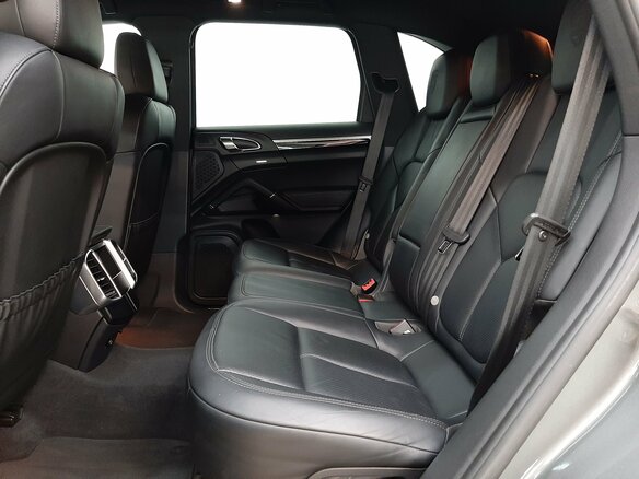 2014 Porsche Cayenne II (958), серый, 2749000 рублей - вид 11