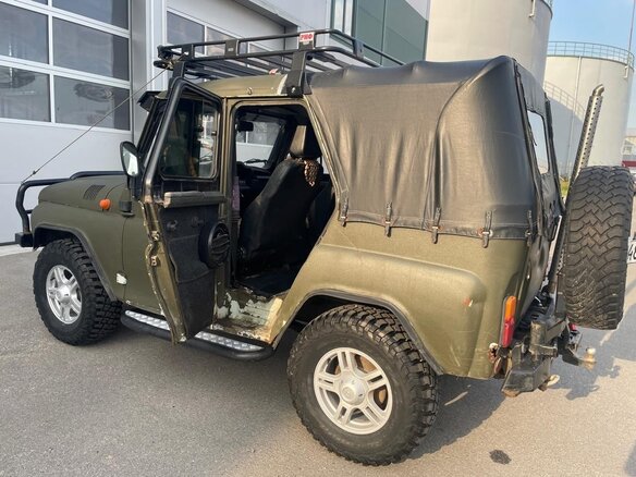 2004 УАЗ 31519, зелёный, 500000 рублей - вид 6
