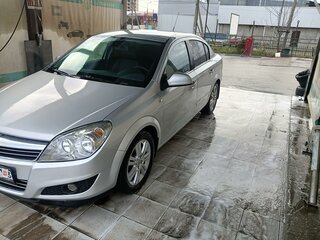 2010 Opel Astra H Рестайлинг, серебристый, 500000 рублей, вид 1