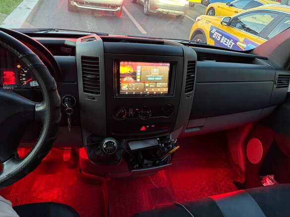 2012 Volkswagen Crafter, белый, 2499999 рублей - вид 6