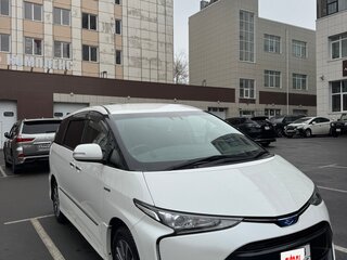 2017 Toyota Estima III Рестайлинг 3, белый, 3500000 рублей, вид 3