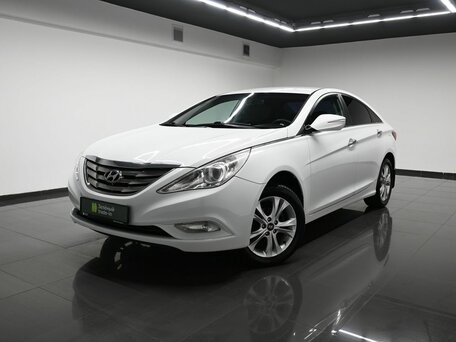 Hyundai Sonata VI (YF)