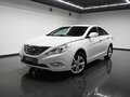 2010 Hyundai Sonata VI (YF), белый, 730000 рублей