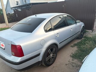 1998 Volkswagen Passat B5, серебристый, 500000 рублей, вид 2
