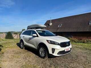2018 Kia Sorento III Prime Рестайлинг, белый, 2050016 рублей, вид 3