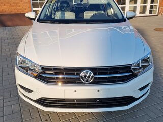 2022 Volkswagen Bora IV, белый, 1950000 рублей, вид 2