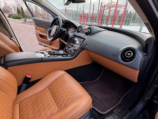 2016 Jaguar XJ Long IV (X351) Рестайлинг, серый, 2150000 рублей, вид 4