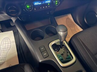2025 Toyota Hilux VIII Рестайлинг 2, чёрный, 6300000 рублей, вид 5
