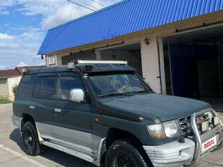 1998 Mitsubishi Pajero II Рестайлинг, зелёный, 500000 рублей, вид 3