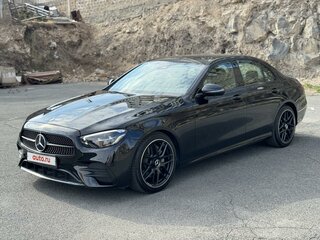 2021 Mercedes-Benz E-Класс 300 V (W213, S213, C238) Рестайлинг, чёрный, 6000000 рублей, вид 1