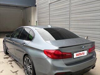 2017 BMW 5 серии 530d xDrive VII (G30/G31/G38), серый, 4000000 рублей, вид 4