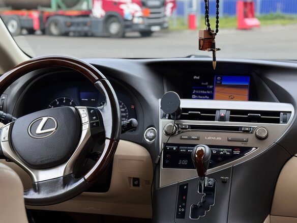 2015 Lexus RX 350 III Рестайлинг, белый, 2500000 рублей - вид 7