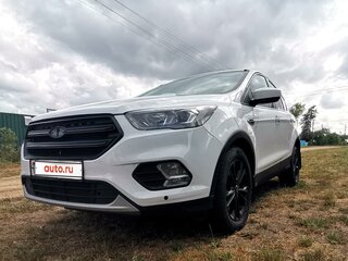 2016 Ford Escape III Рестайлинг, белый, 1604138 рублей, вид 1