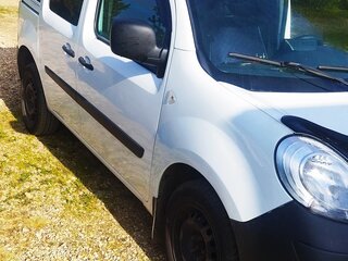 2009 Renault Kangoo II, белый, 750000 рублей, вид 2
