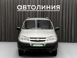 2014 Chevrolet Niva I Рестайлинг, серебристый, 660000 рублей, вид 2