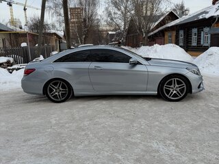 2014 Mercedes-Benz E-Класс 250 IV (W212, S212, C207) Рестайлинг, серебристый, 1960000 рублей, вид 4